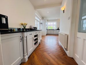 Photo 11- click for photo gallery